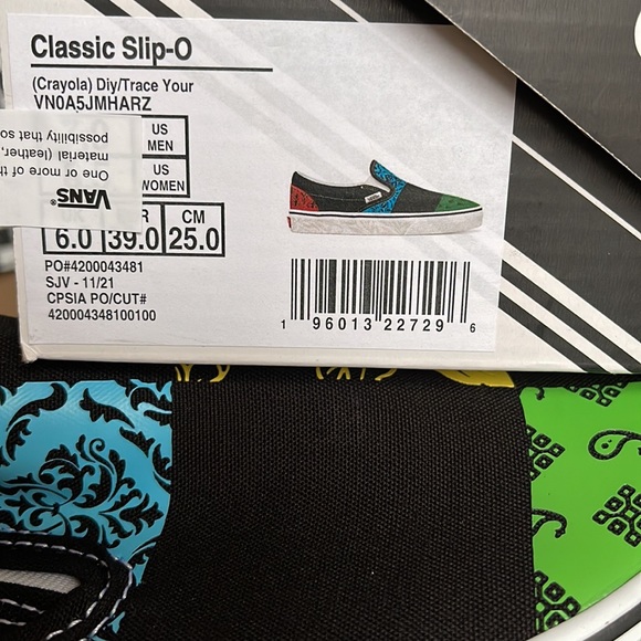 Vans Classic Slip On Crayola Diy/Trace Your WMNS sneakers - Picture 16 of 16